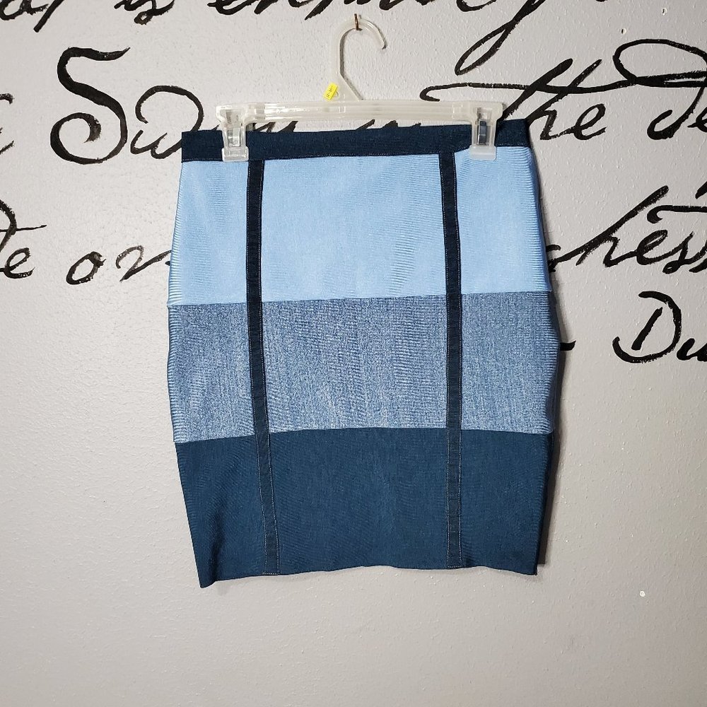 WOW Couture Blue Color Block Bandage Body-Con Mini Skirt, L